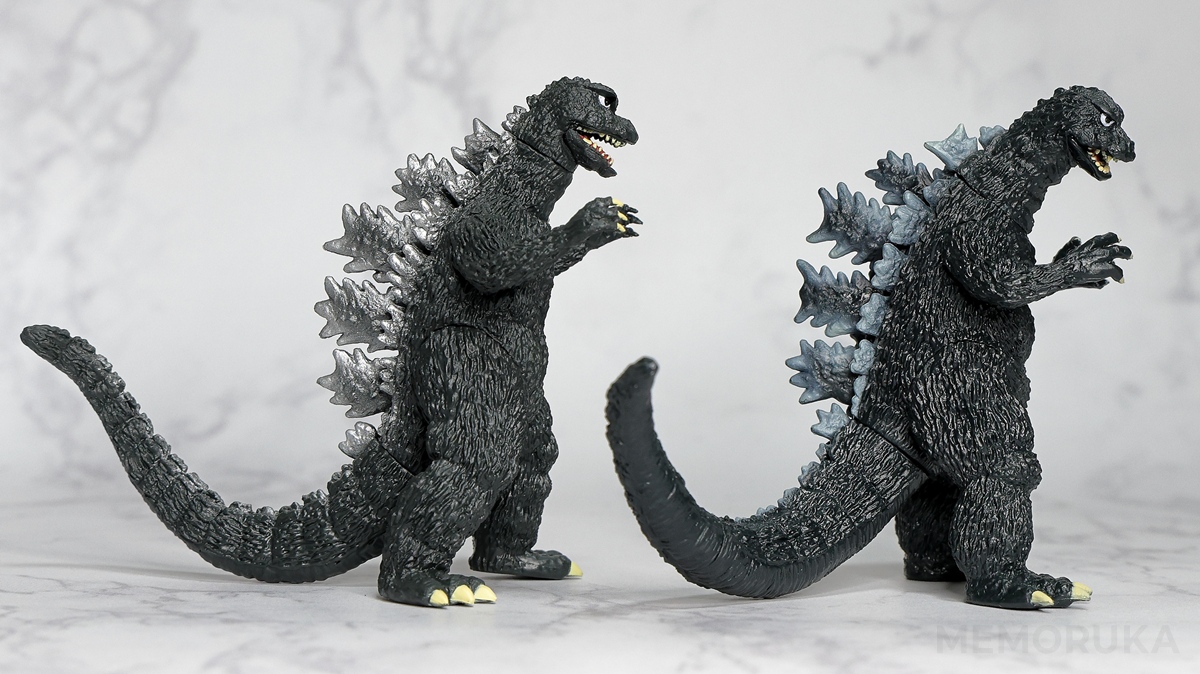 同じ向きにして撮影。造形師は同じと思われる