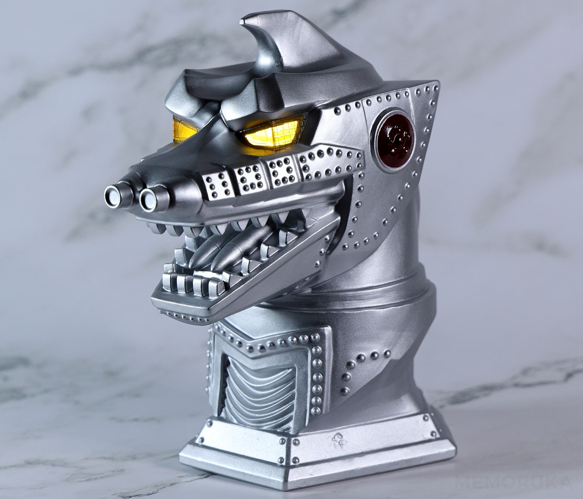 メカゴジラの逆襲】メカゴジラルームライト レビュー | メモルカ メカゴジラの逆襲】メカゴジラルームライト レビュー | メモルカ